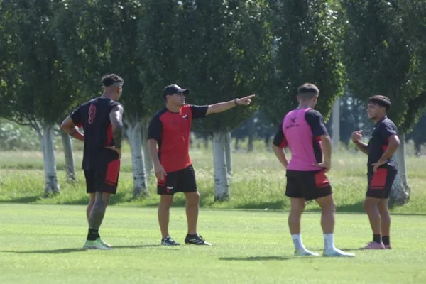 Medrán sigue esperando incorporaciones 