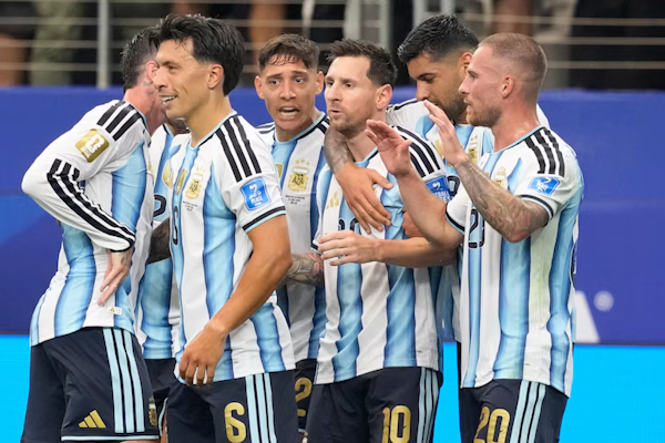 Se confirmó el rival de Argentina en 16avos del Mundial