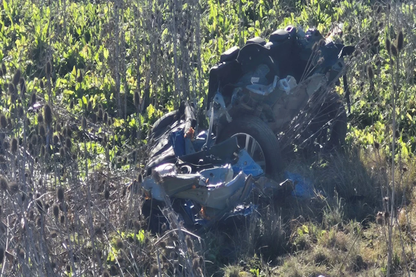 Un muerto y varios heridos tras el vuelco de un automóvil 