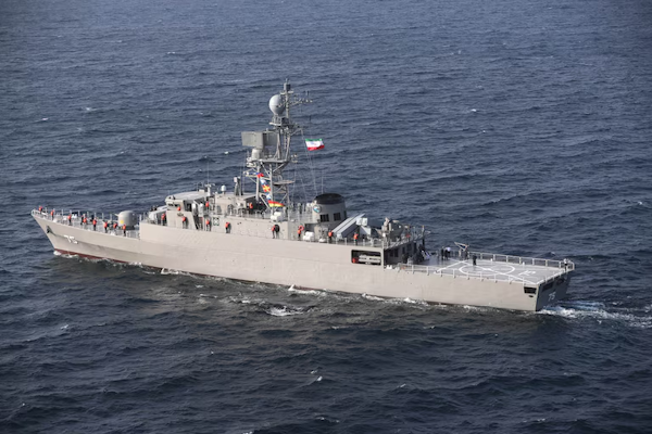 La Armada de Irán amenazó a las bases de EEUU: “vivirán un infierno”