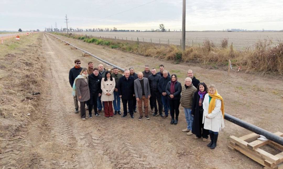 Michlig, Puccini y Giacosa recorrieron la obra del Gasoducto Sudoeste Lechero