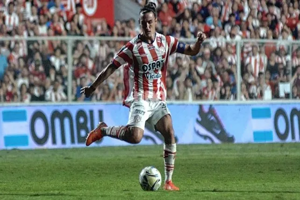 Llegó a Unión una oferta de España por Mauro Pittón