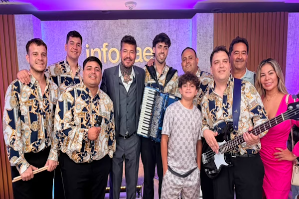 Los Palmeras con “Bombón Argentino”, su hit para la Scaloneta