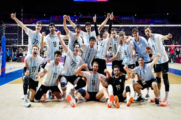 VNL: Argentina se le dio vuelta a Canadá en el quinto set
