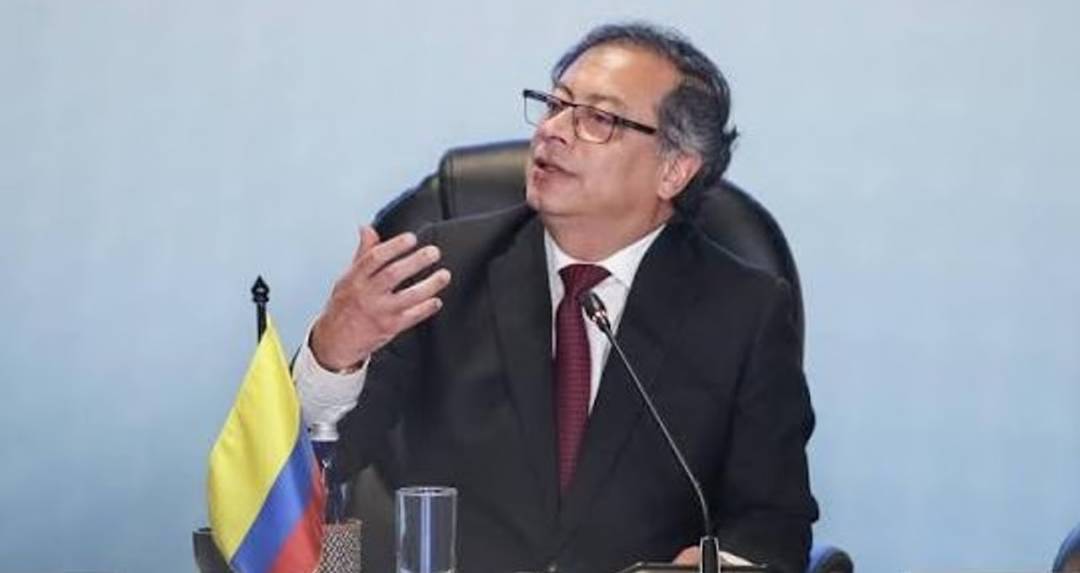 Petro condenó el asesinato de un joven colombiano a manos del ICE