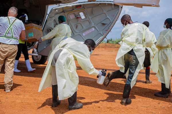 Brote de ébola en el Congo: 864 muertos y más de 2.000 casos confirmados