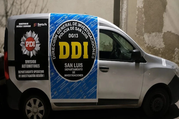 Recuperan utilitario de editorial en Santa Fe 