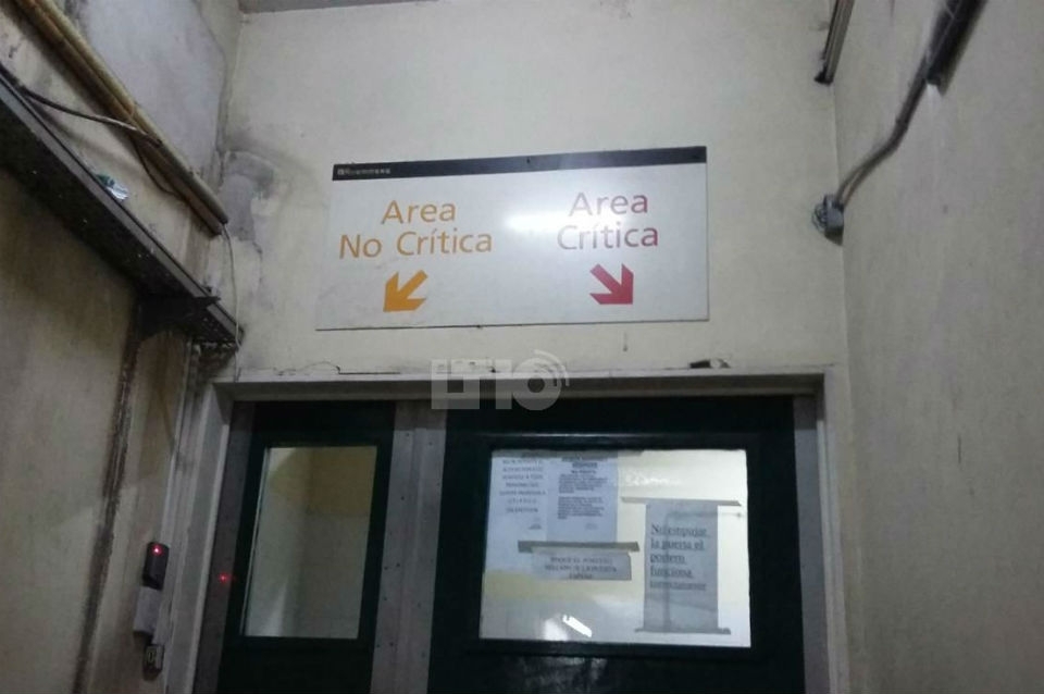 Un hombre está internado tras ingresar con una manguera en el esófago