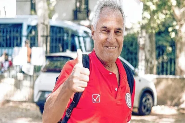 En Unión hacen un esfuerzo para que el plantel viaje en avión a Mendoza