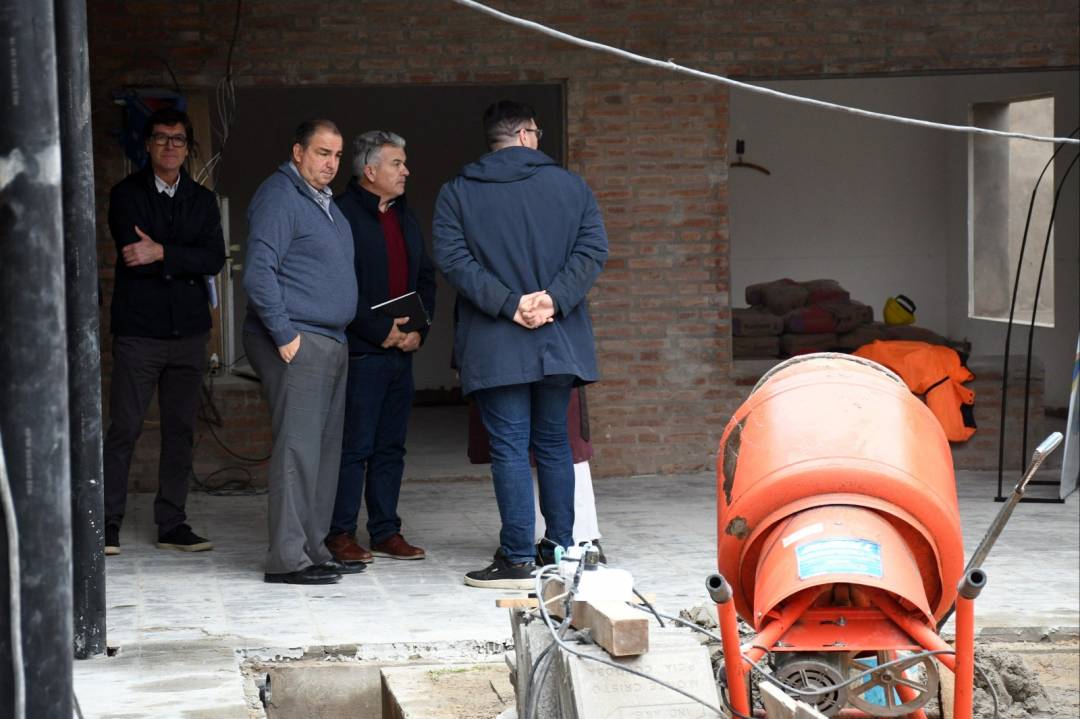 Poletti supervisó las obras del Jardín Municipal en barrio Alfonso