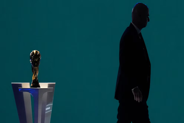 Privatización de los torneos de la FIFA: La AFC se unió a la UEFA y la CONCACAF