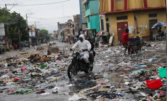 Haití: ataques entre bandas dejan más de 600 muertos y 176 violaciones