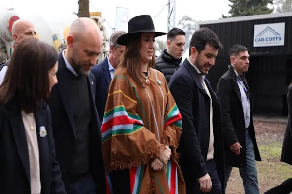 Victoria Villarruel estuvo en Venado Tuerto