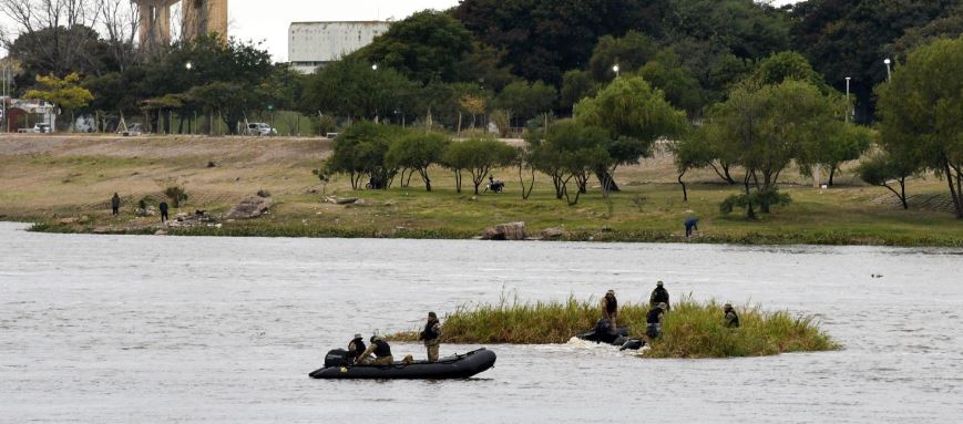 Se firmó un convenio para remover los embalsados de la Laguna Setúbal