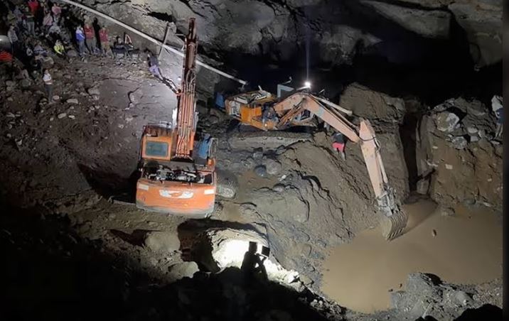 Al menos 13 muertos y siete heridos deja derrumbe de mina de oro en suroeste de Colombia