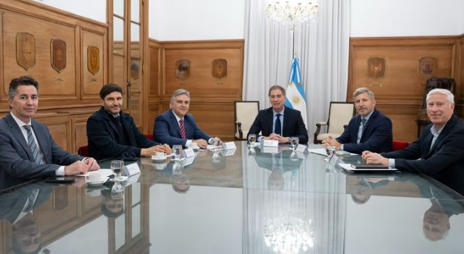 Los gobernadores de la Región Centro se reunieron con Santilli