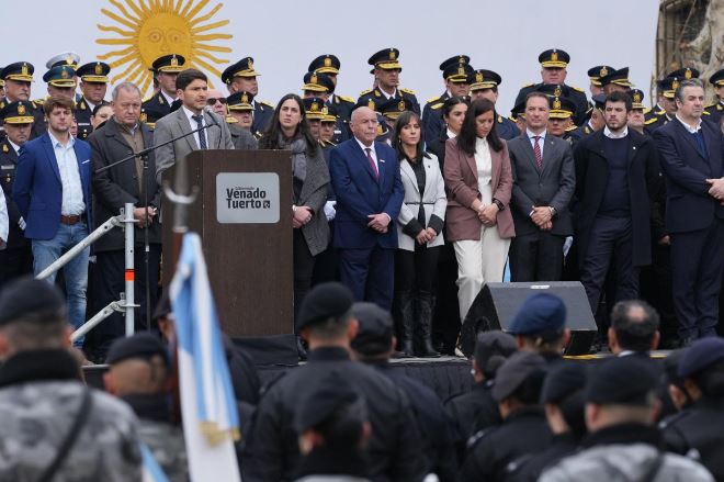 Pullaro: “Santa Fe pasó de ser la provincia más violenta, a transformarse en la más segura”