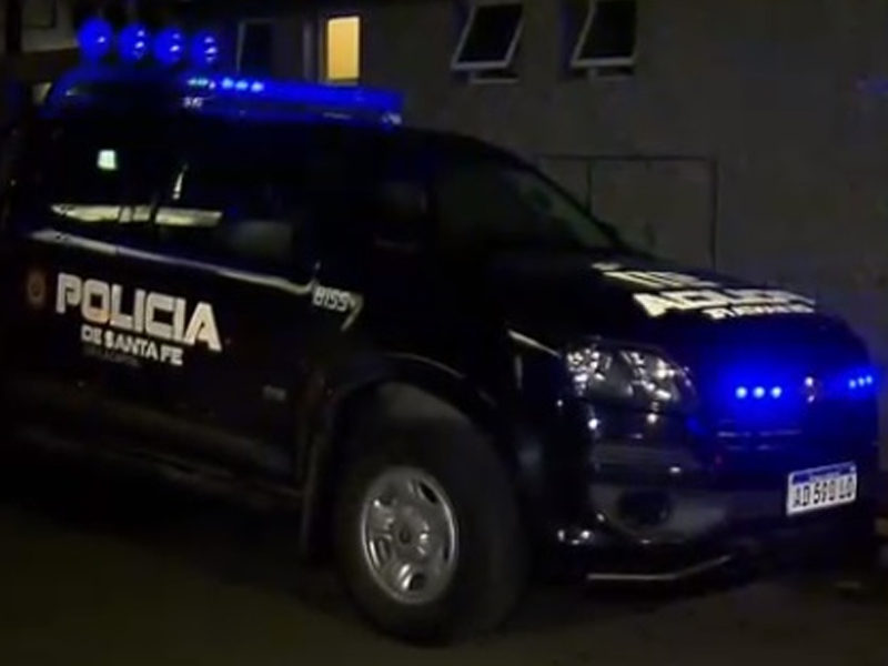 Volvía de trabajar y le robaron la moto a punta de pistola 
