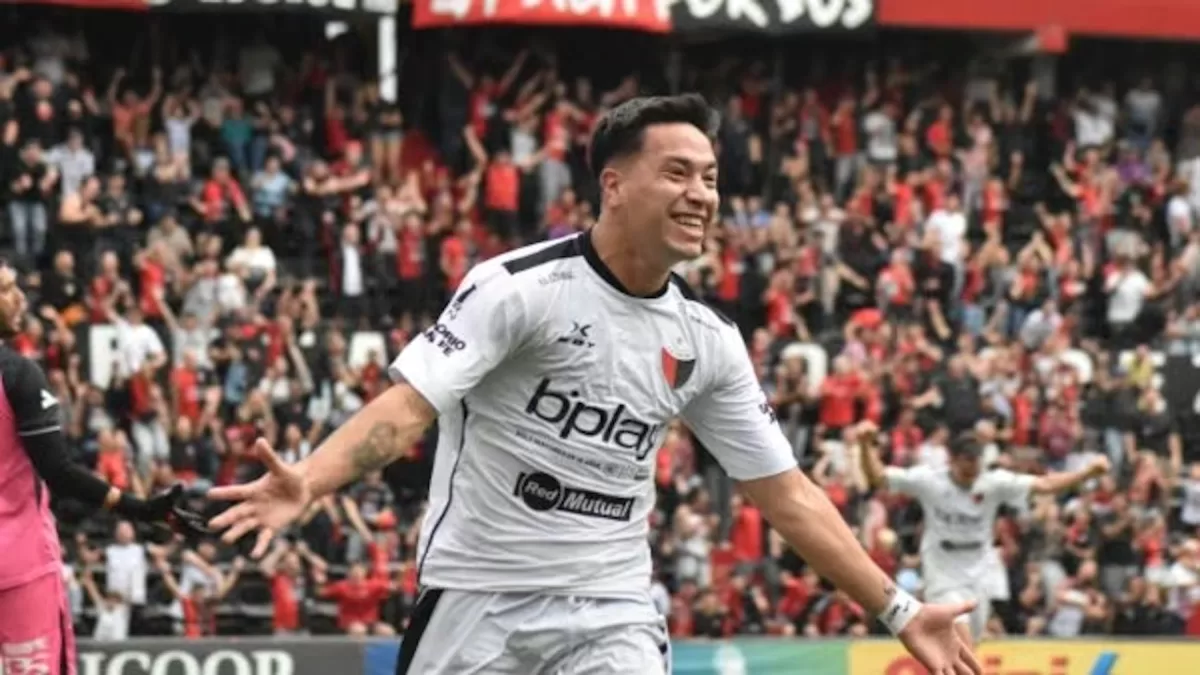 La situación de Ignacio Lago en Colón: un gol de colección y una salida inevitable. - UNO Santa Fe
