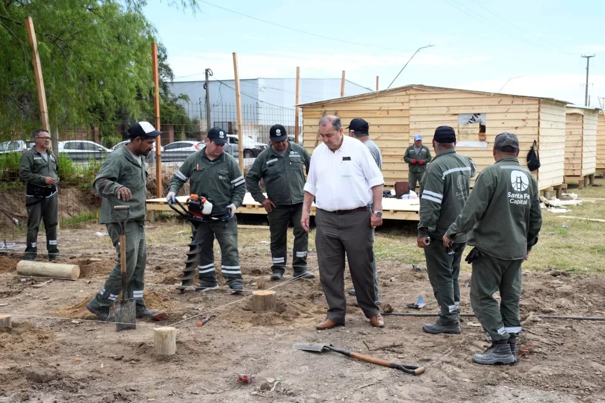 Poletti recorrió el Centro Integral de Asistencia tras recibir a las primeras familias afectadas
